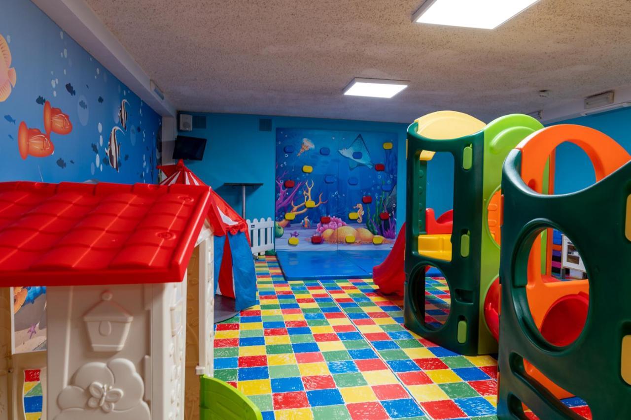 Hotel Gambrinus - Valentini Family Village Bellaria-Igea Marina Bagian luar foto