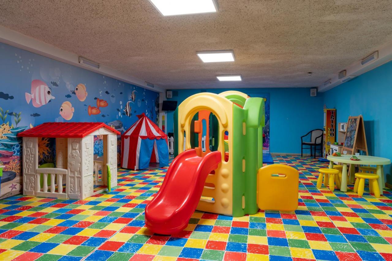 Hotel Gambrinus - Valentini Family Village Bellaria-Igea Marina Bagian luar foto