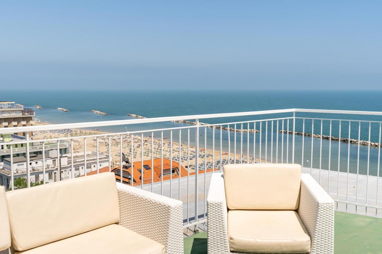 Hotel Gambrinus - Valentini Family Village Bellaria-Igea Marina Bagian luar foto