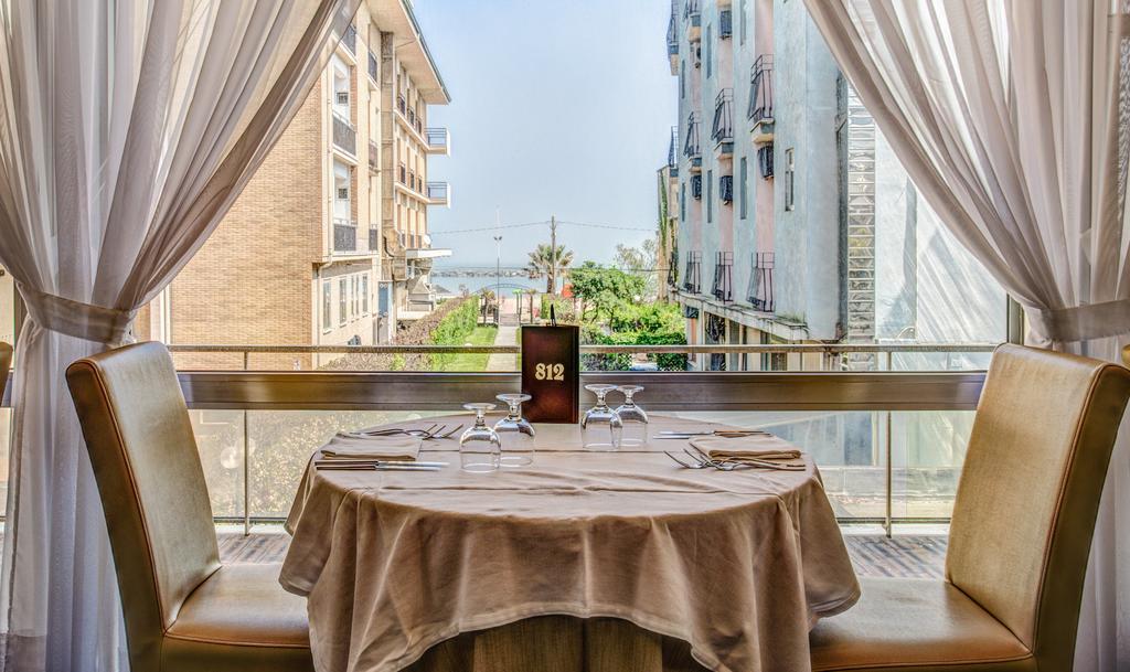 Hotel Gambrinus - Valentini Family Village Bellaria-Igea Marina Bagian luar foto
